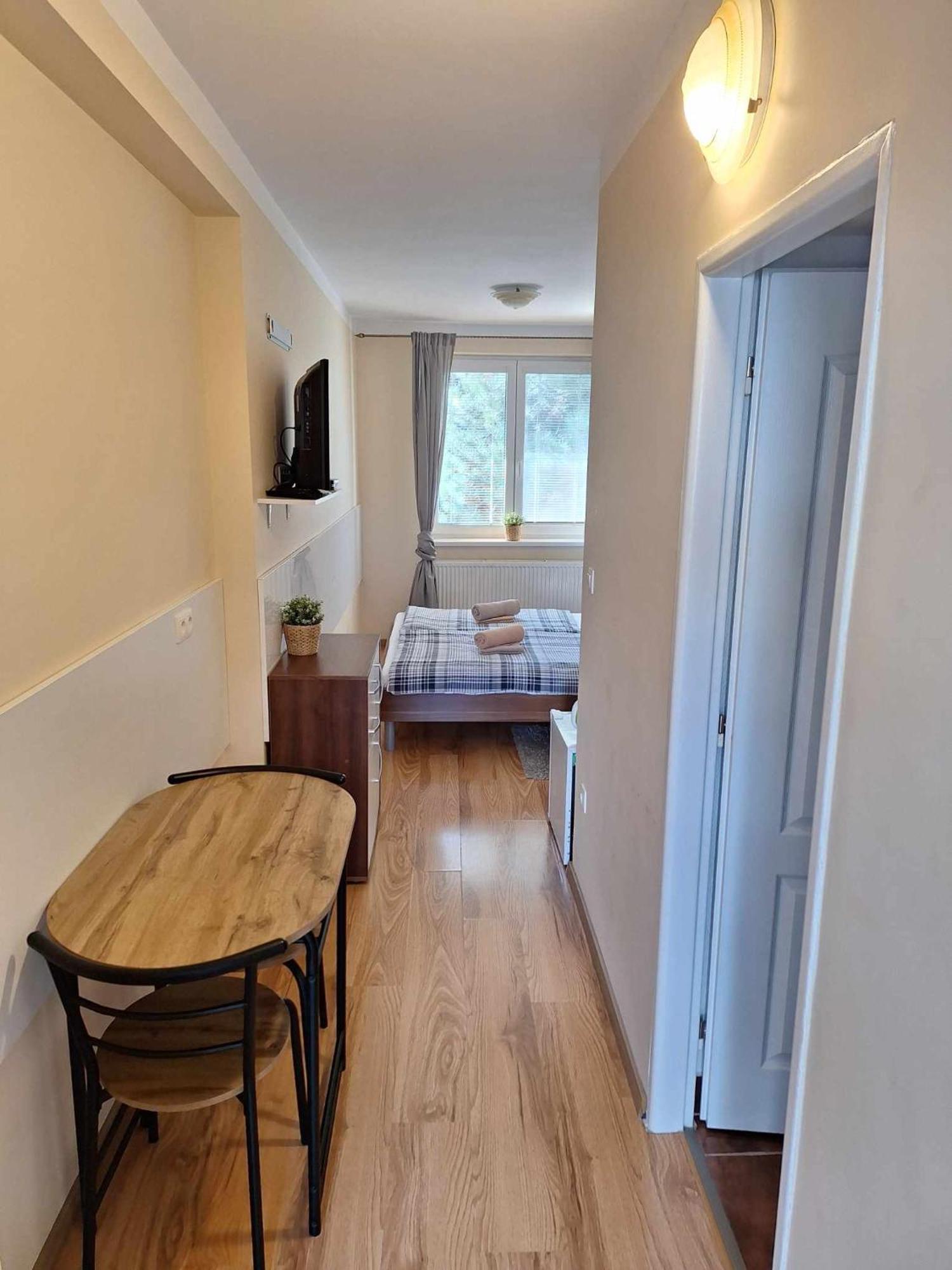 Star Apartments Piest'any Ngoại thất bức ảnh